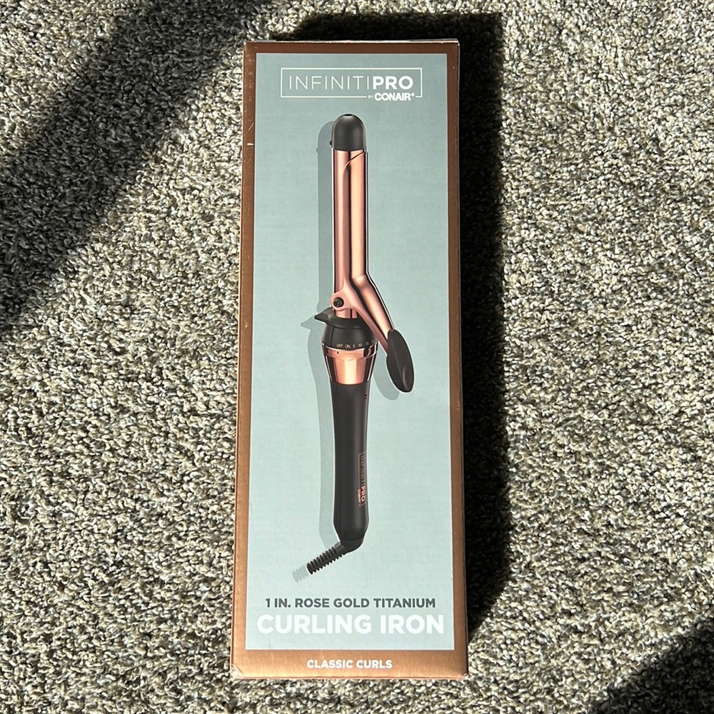 Infinity Pro by conair, 1in Rose gold titanium curling iron.